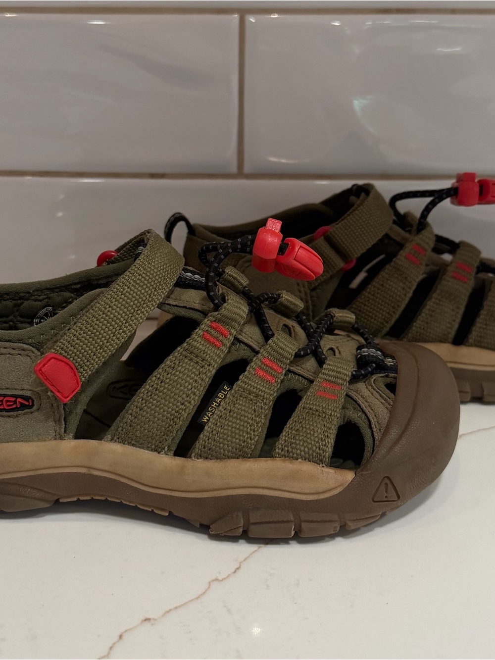 KEEN Little Kids Newport H2 Sandals Martini Olive & Aura Orange, Size 11 - Picture 3 of 8